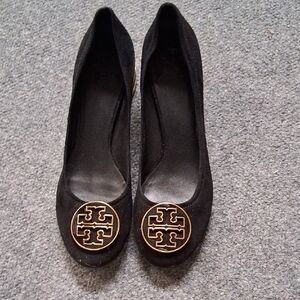 Tory Burch Black Loafers with Gold Emblem